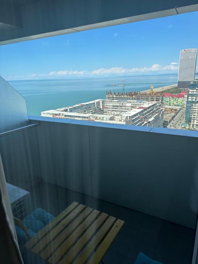 Alliance Palace Aparthotel By Marriott Batoumi Extérieur photo